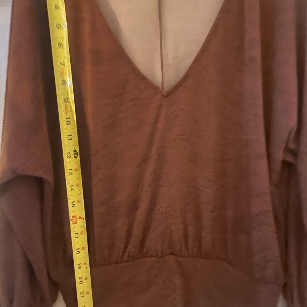 Katy’s Dolman Top Evereve Small V-neck Brown/Black - Picture 5 of 8